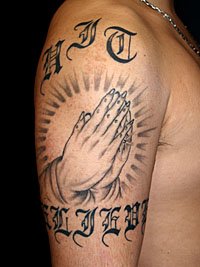 神の手＆英文字のタトゥー403_3