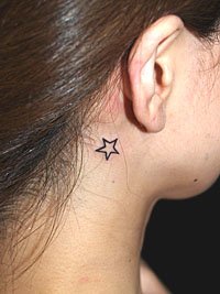 星 Star タトゥー