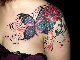 赤い薔薇に２頭の蝶々とピンクのリボンのタトゥー画像765_11